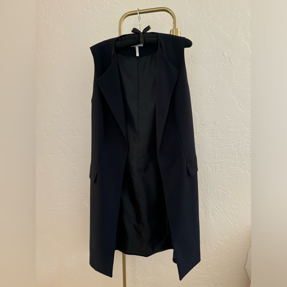 Laundry by Shelli Segal long vest